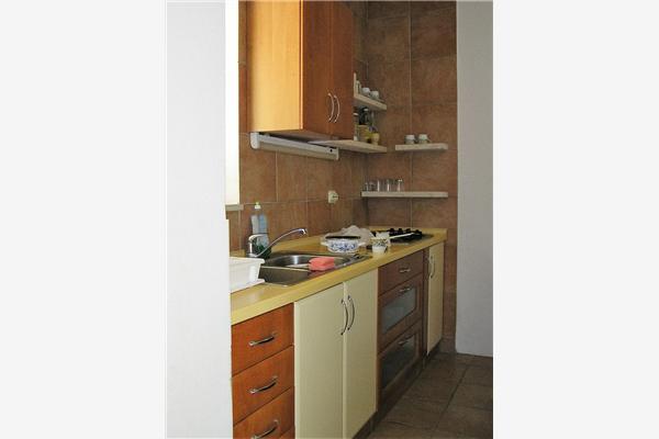 Apartment A4, for 5 persons