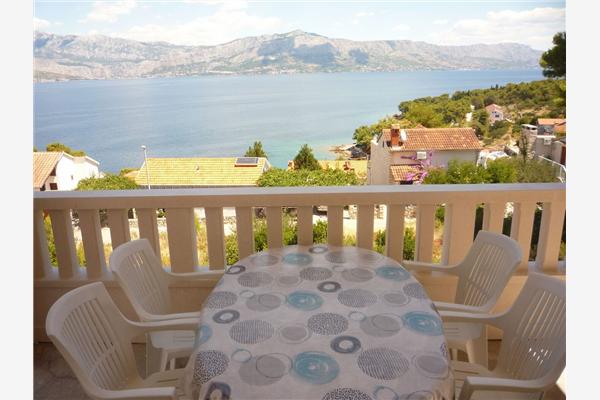 Apartment A1, for 5 persons