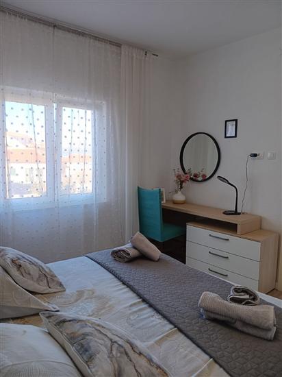 Apartment A1, for 6 persons
