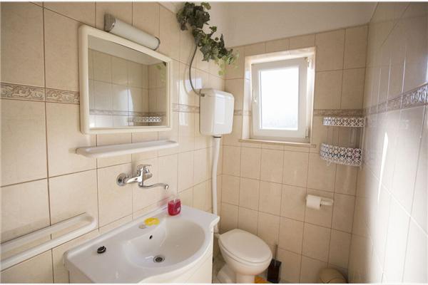 Apartment A1, for 6 persons