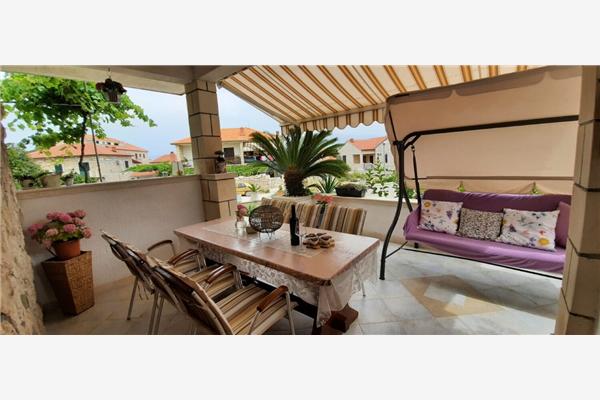 Apartment A2, for 4 persons