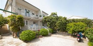 Apartment - Mirca - island Brac