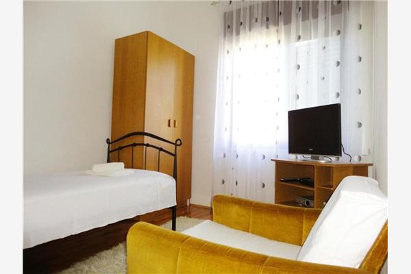 Apartment A1, for 2 persons