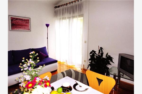 Apartment A2, for 3 persons