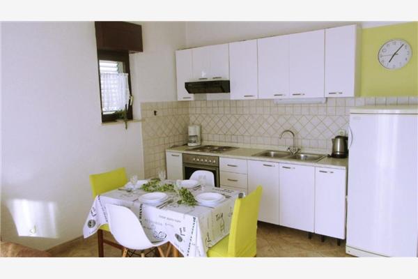 Apartment A3, for 5 persons