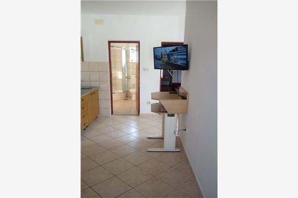 Apartment A2, for 5 persons