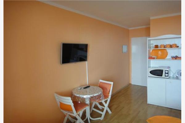 Apartment A2, for 3 persons