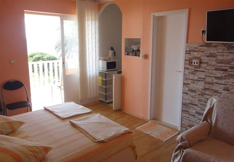 Apartment A3, for 3 persons