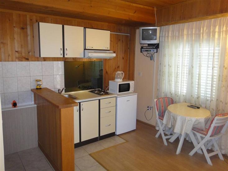 Apartment A4, for 3 persons