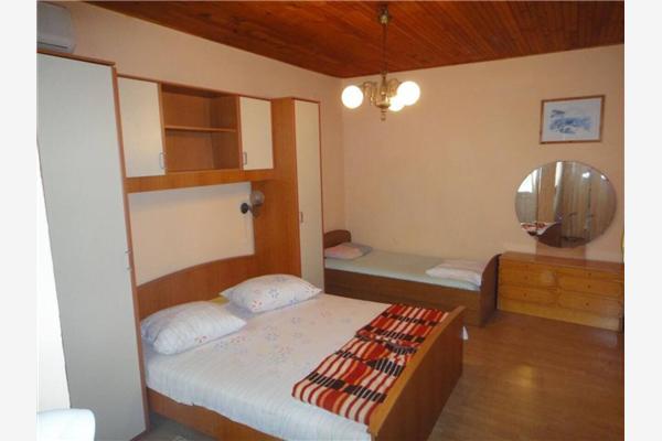 Apartment A4, for 3 persons