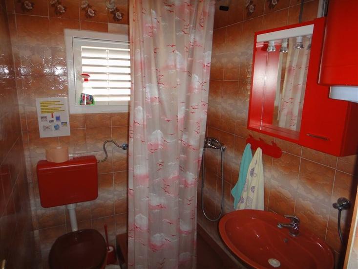 Apartment A4, for 3 persons