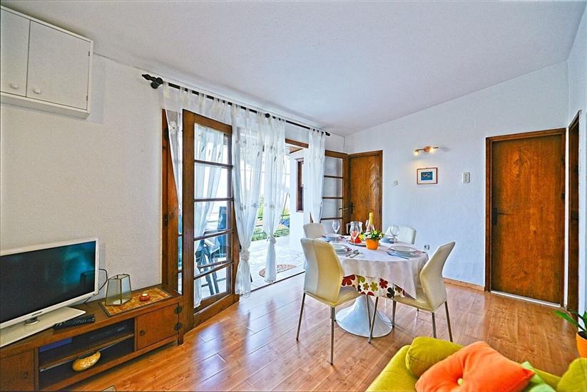 House K1, for 5 persons