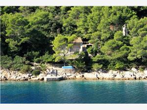 House Dob Vis - island Vis, Size 28.00 m2, Airline distance to the sea 5 m