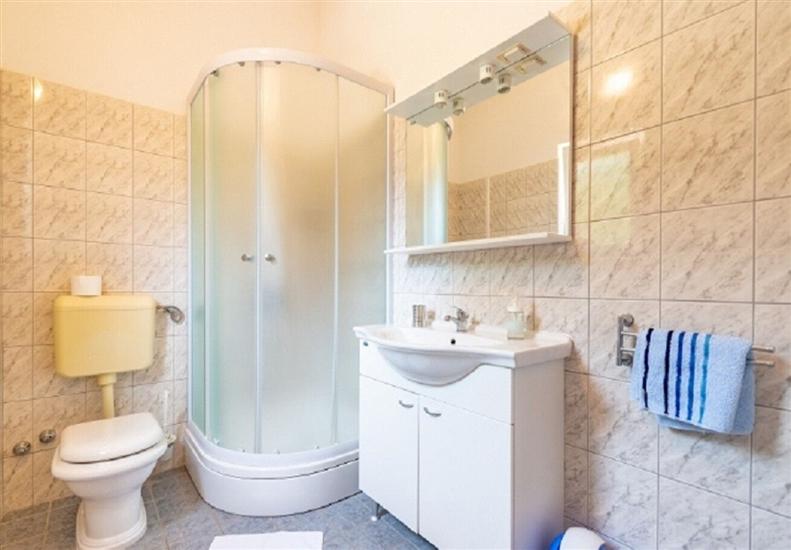 Apartment A2, for 4 persons