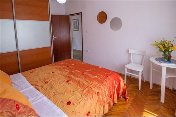 Apartment A1, for 4 persons