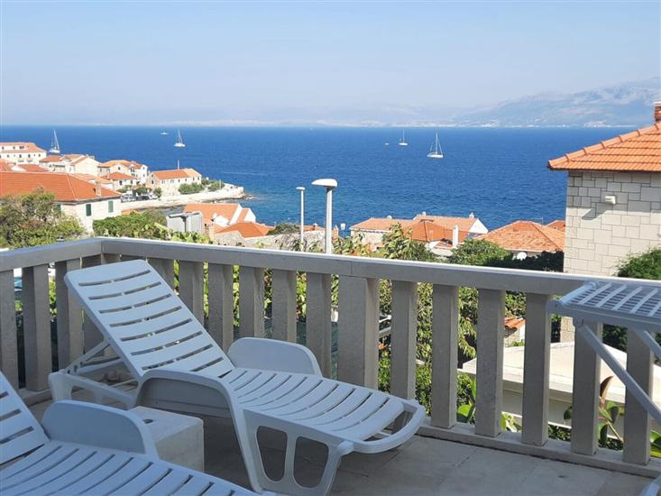 Apartment A1, for 3 persons