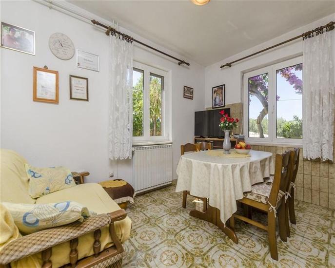 Apartment A1, for 3 persons