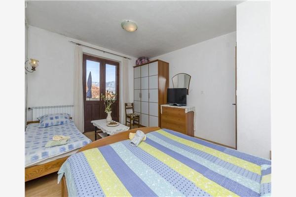 Apartment A1, for 3 persons