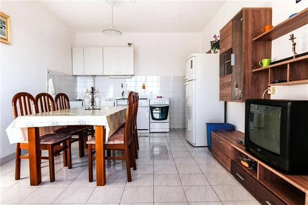 Apartment A1, for 6 persons
