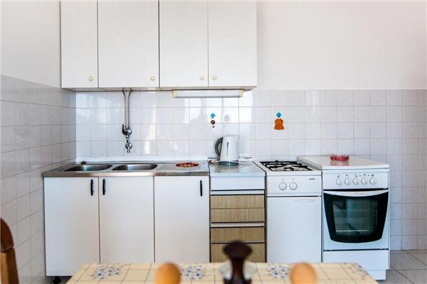 Apartment A1, for 6 persons