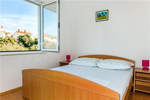 Apartment A1, for 6 persons