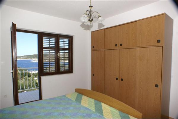 Apartment A1, for 6 persons