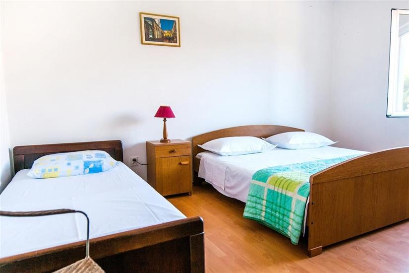 Apartment A1, for 6 persons