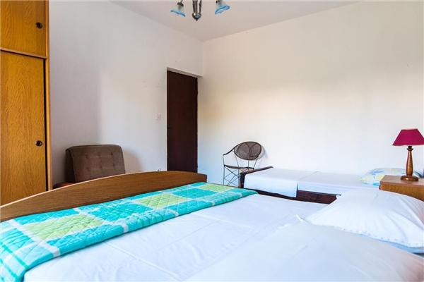 Apartment A1, for 6 persons