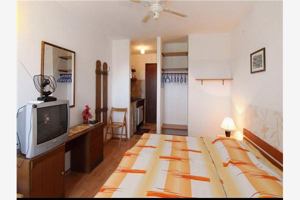 Apartment A1, for 2 persons