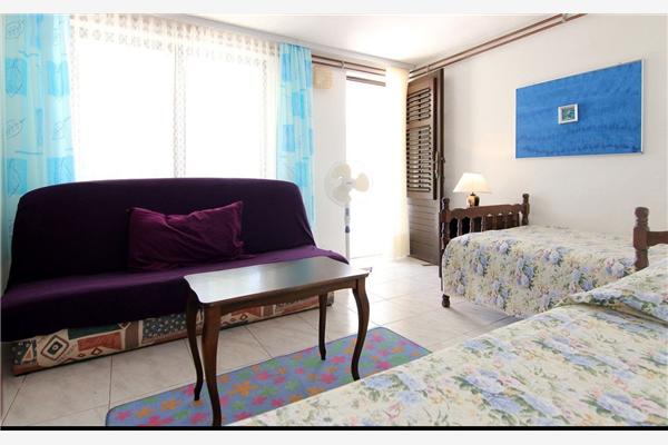 Apartment A5, for 5 persons