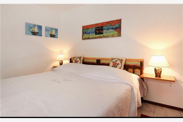 Apartment A5, for 5 persons