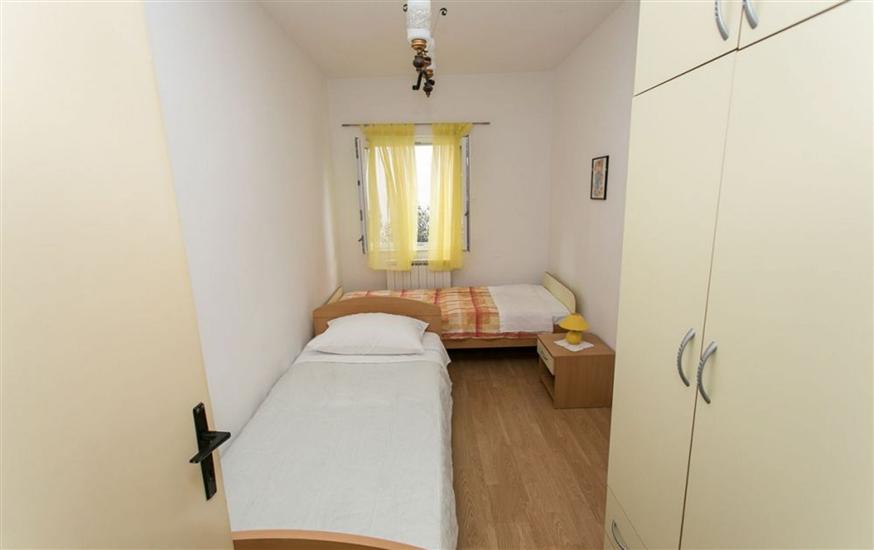 Apartment A5, for 8 persons