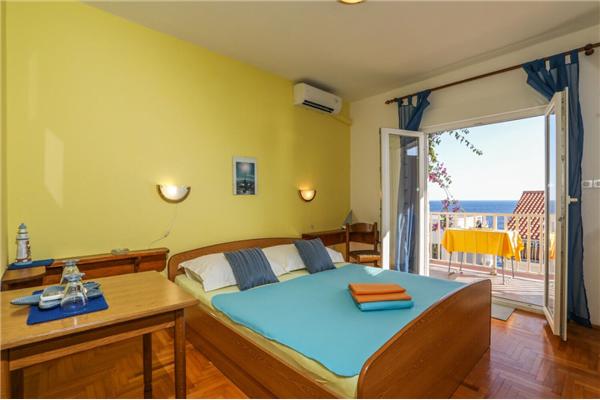 Apartment A1, for 3 persons