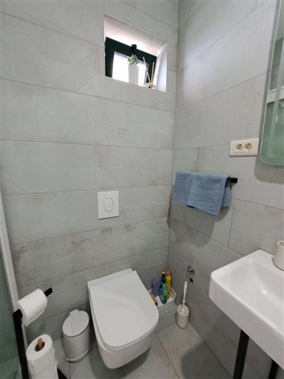 Room S1, for 2 persons