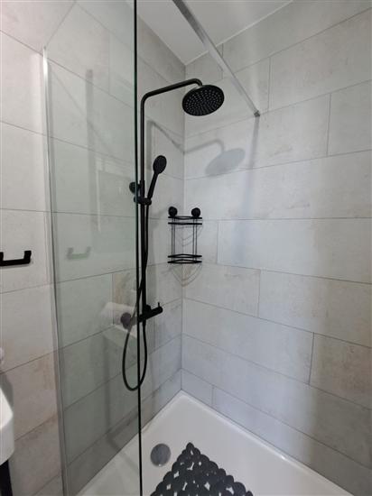 Room S1, for 2 persons