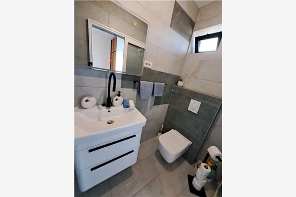 Room S2, for 2 persons