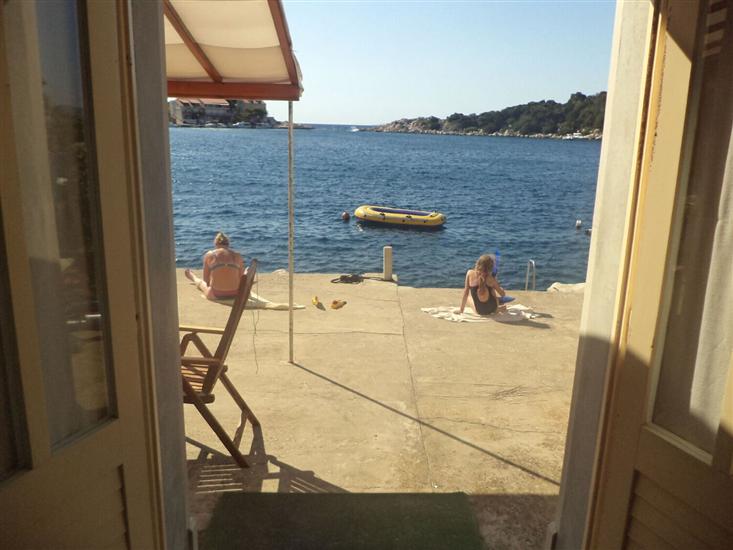 Apartment A1, for 5 persons