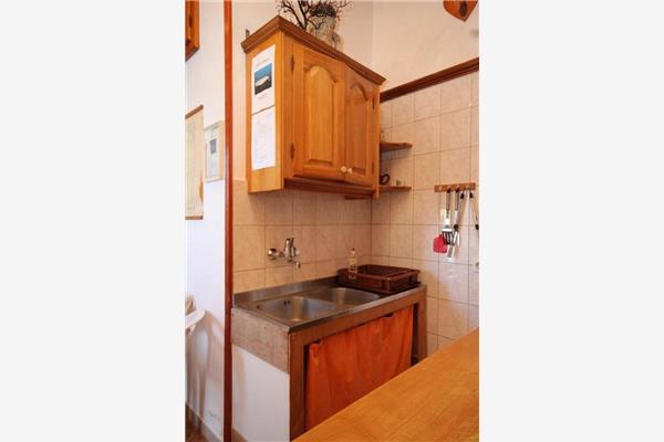 Apartment A1, for 5 persons