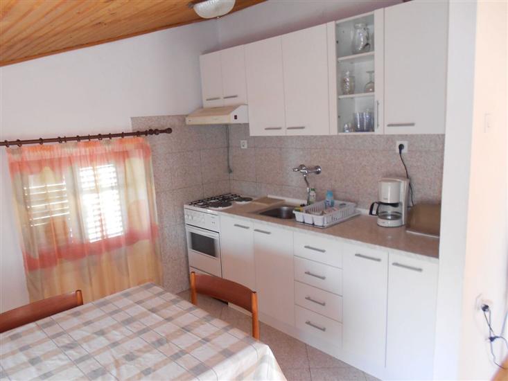 Apartment A1, for 6 persons