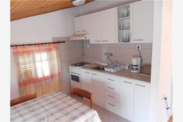 Apartment A1, for 6 persons