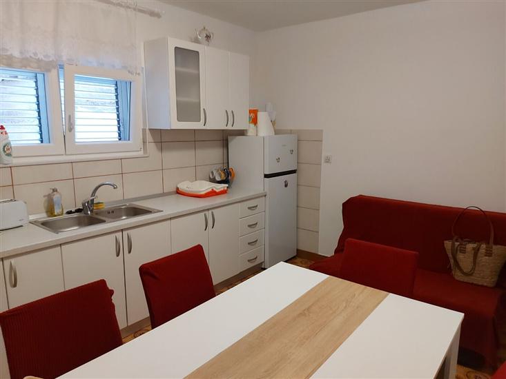 Apartment A1, for 6 persons