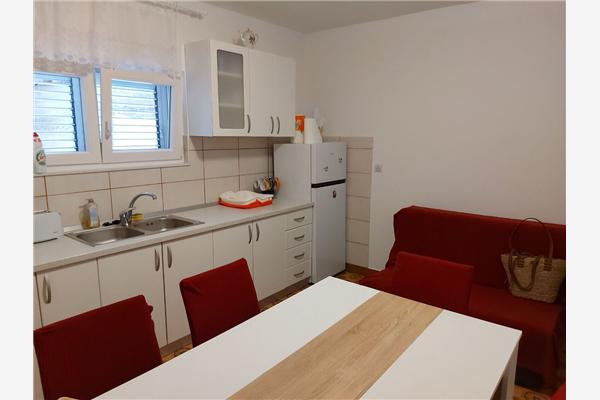 Apartment A1, for 6 persons