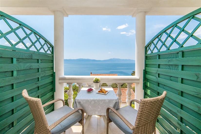 Apartment A4, for 3 persons