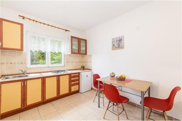 Apartment A4, for 3 persons