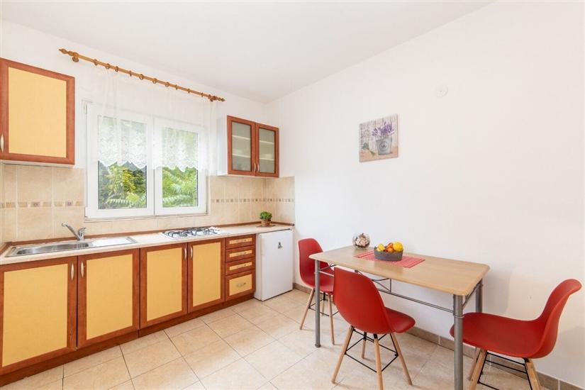 Apartman A4, na 3 osebe