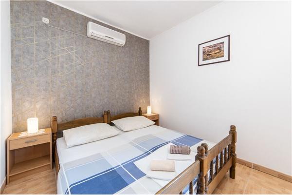 Apartment A4, for 3 persons