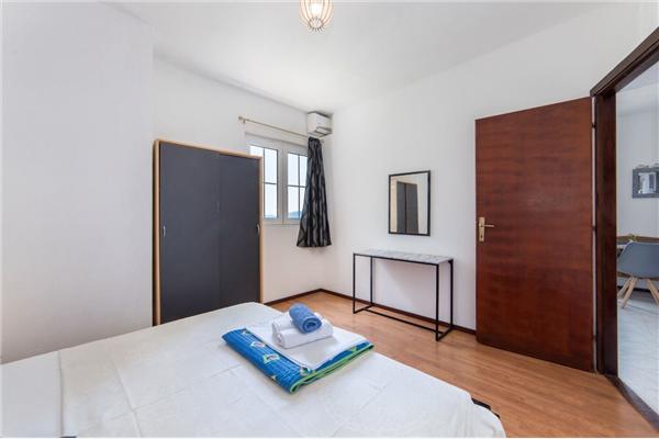 Apartment A5, for 4 persons