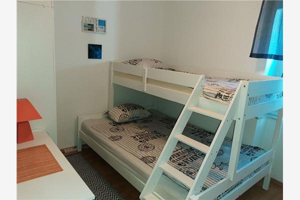 Apartment A1, for 5 persons