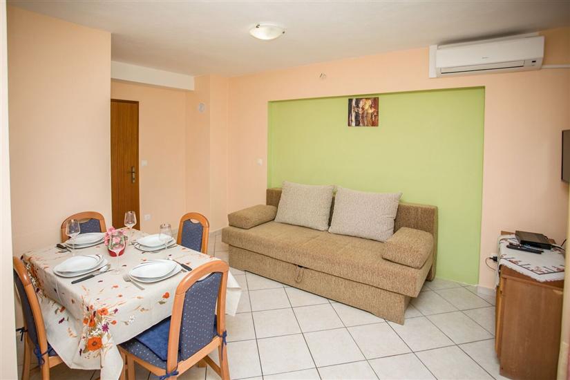 Apartment A1, for 4 persons