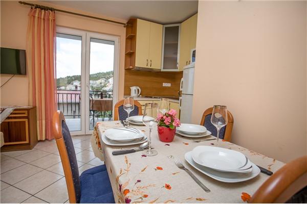 Apartment A1, for 4 persons